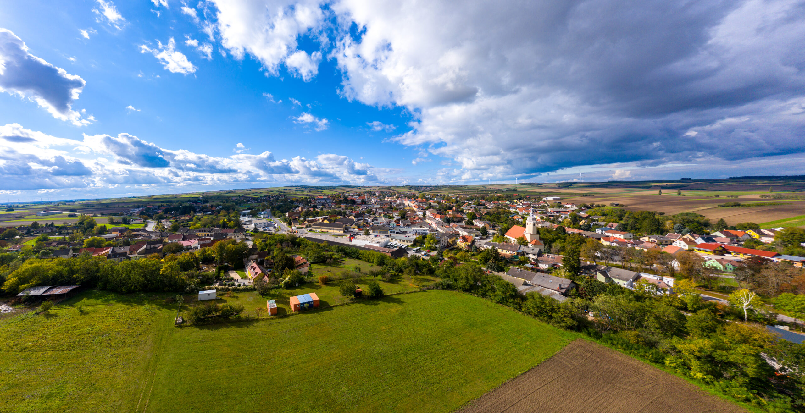 Flugaufnahme der Gemeinde Zistersdorf